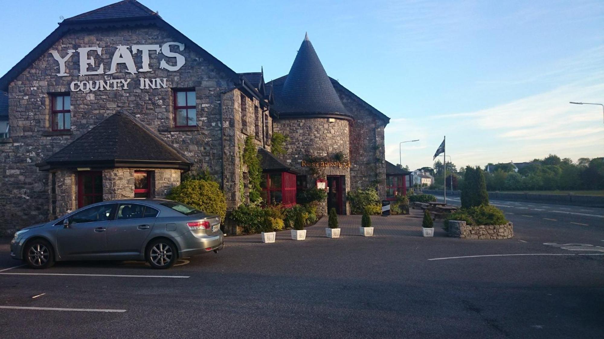 Tubbercurry The Yeats County Inn Hotel מראה חיצוני תמונה