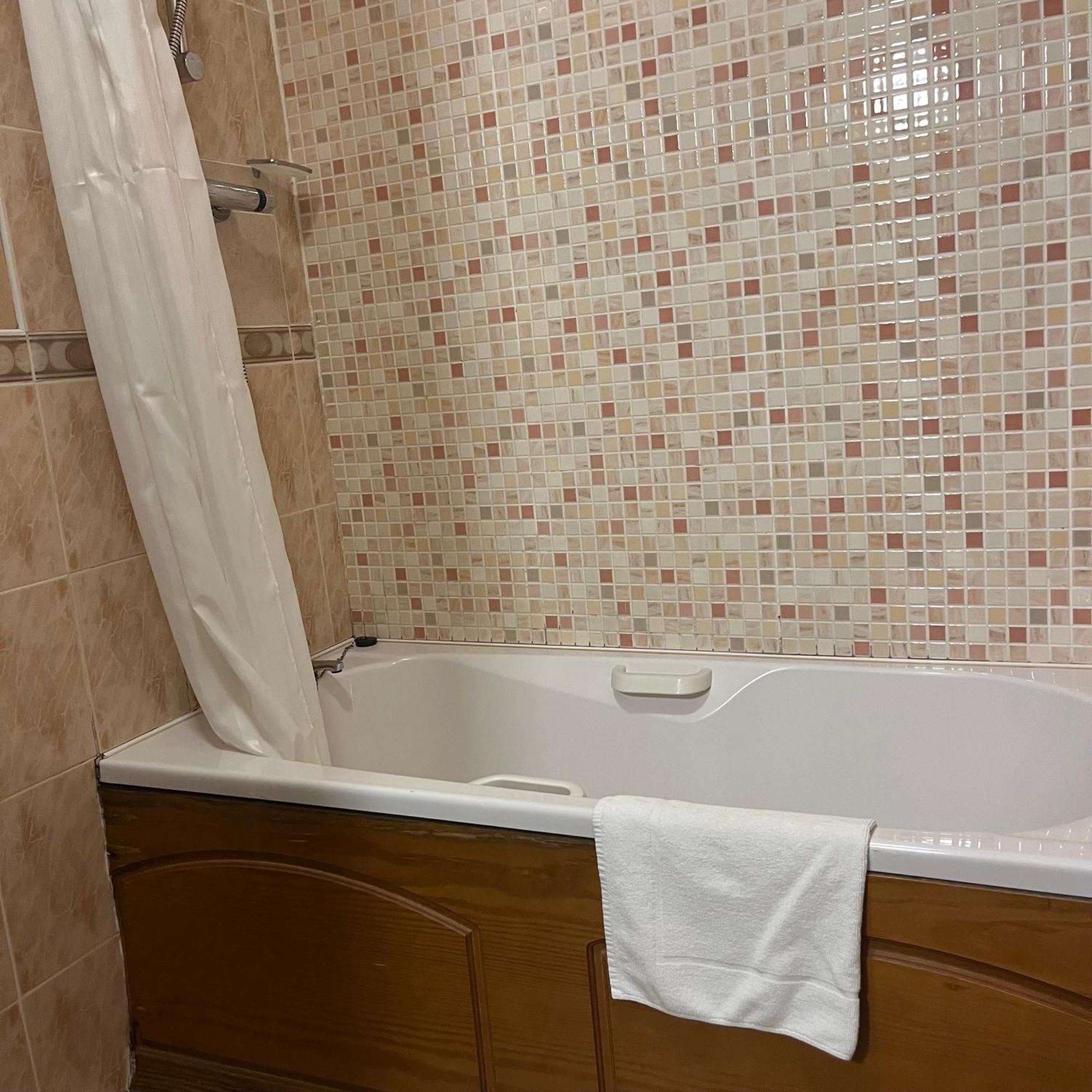 Tubbercurry The Yeats County Inn Hotel מראה חיצוני תמונה