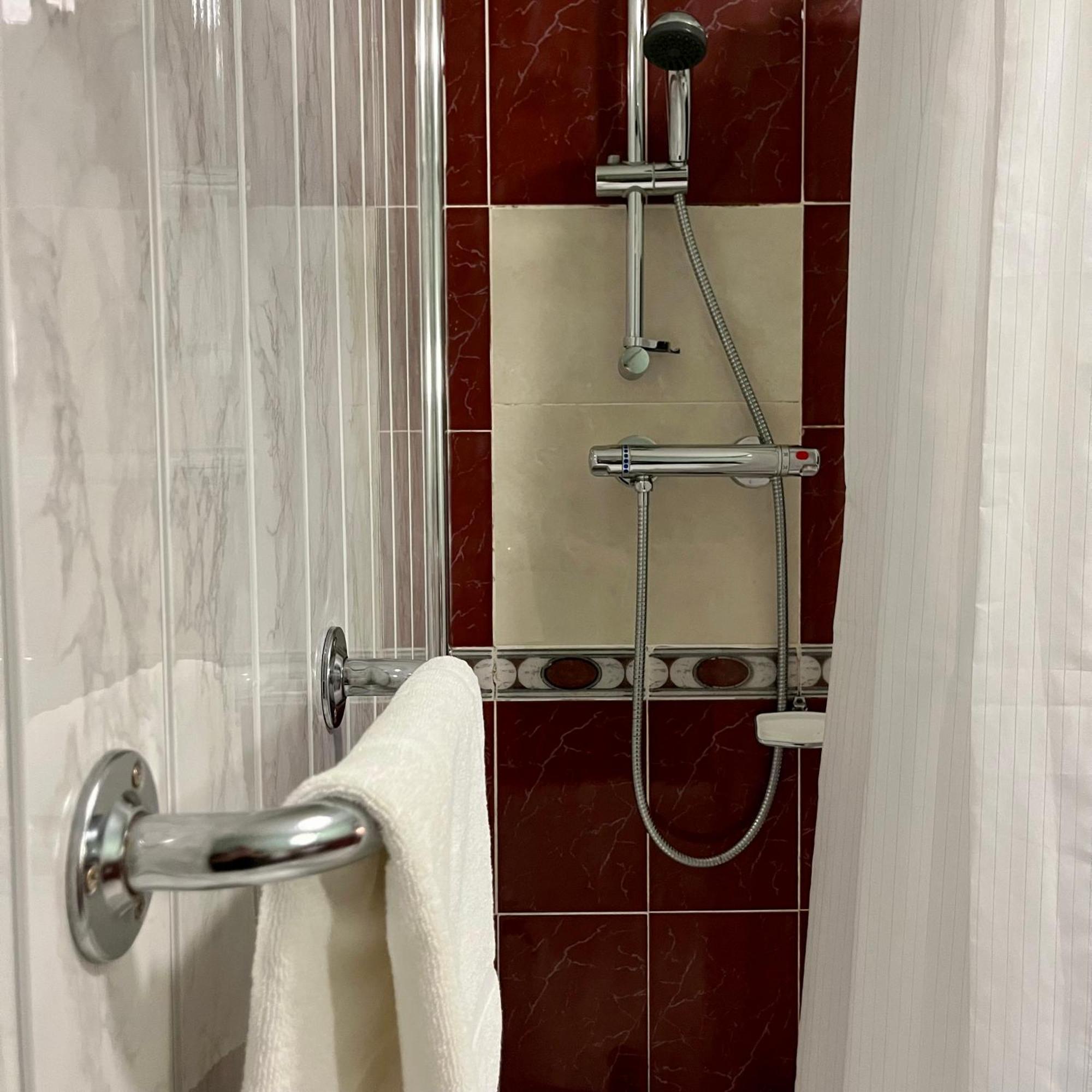 Tubbercurry The Yeats County Inn Hotel מראה חיצוני תמונה